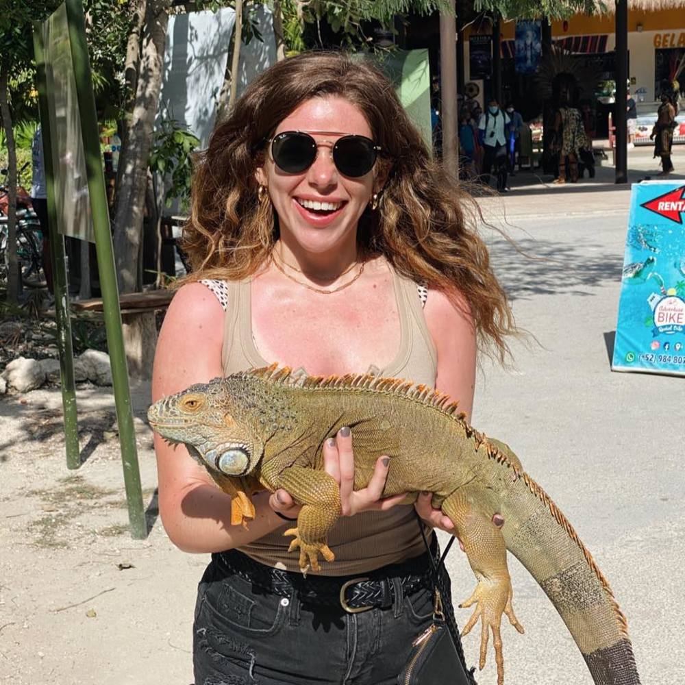 Meet your Posher, Sam